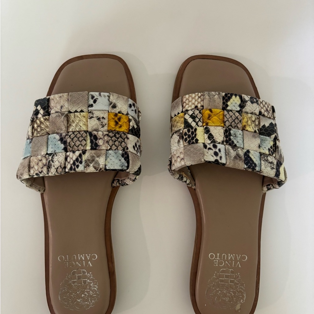 Leather Vince Camuto Snakeskin Slides Size 6 or 36.5 Multicolored Sandals